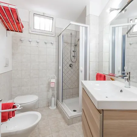 Design Centre Casatuabari Бари